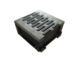 TITAN Channel Drain 4-way connector with galvanised grate